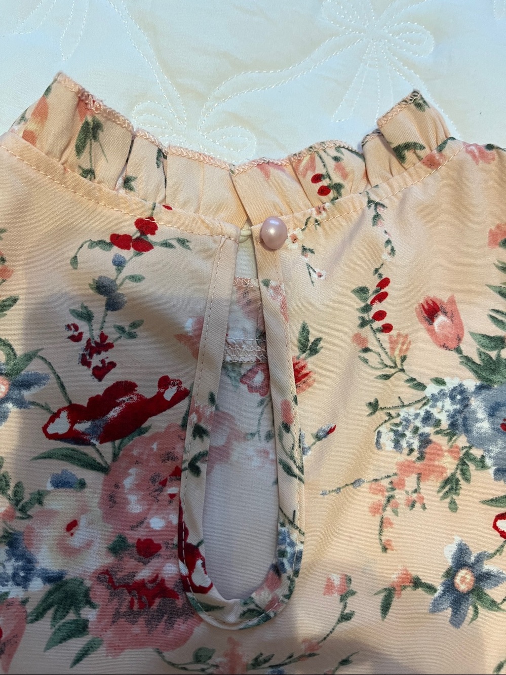 Women’s Peach Floral Short-Sleeve Top - Picture 4 of 6